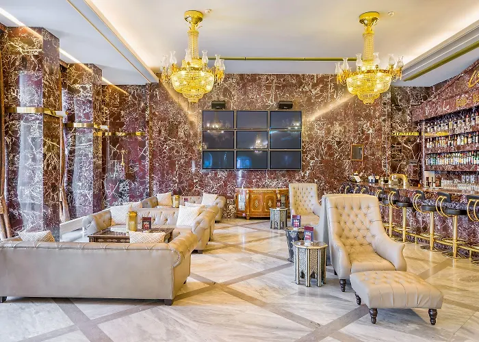 Hotel Unique Hauptbahnhof 4*