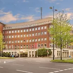 Unique Hauptbahnhof Hotel 4*