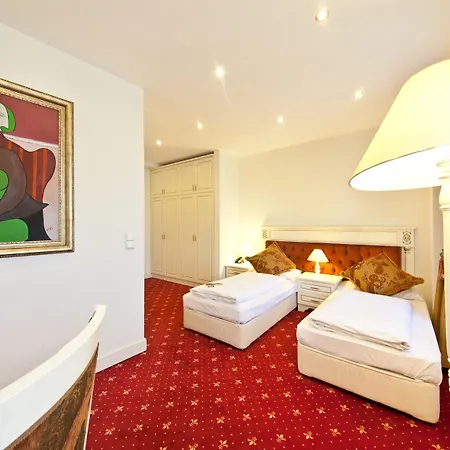 Hotel Unique Hauptbahnhof