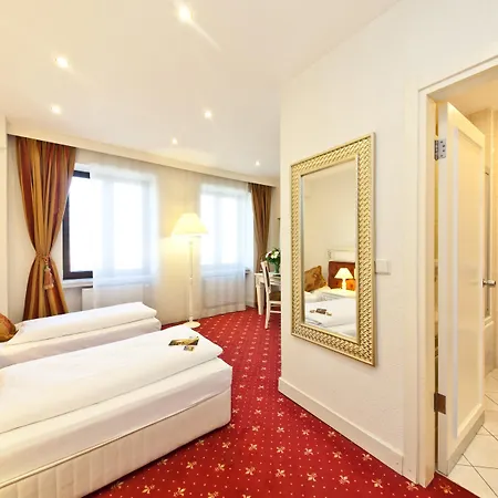 Hotel Unique Hauptbahnhof