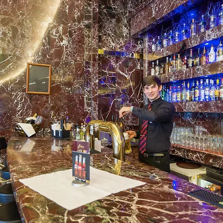 Unique Hauptbahnhof 4* Dortmund