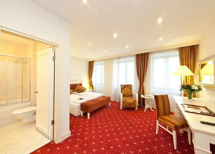 Unique Hauptbahnhof 4* 多特蒙德