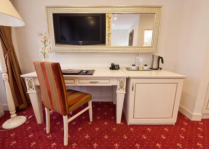 Unique Hauptbahnhof 4* Dortmund