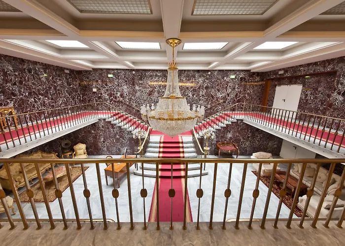 Unique Hauptbahnhof 4* 多特蒙德