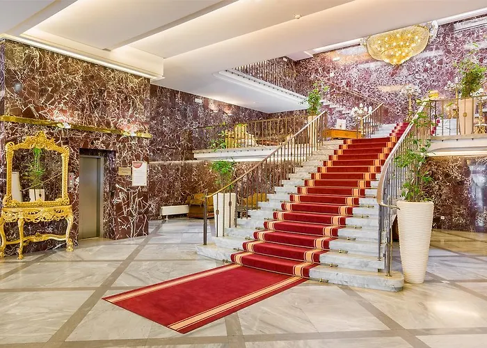 Unique Hauptbahnhof 4* 도르트문트